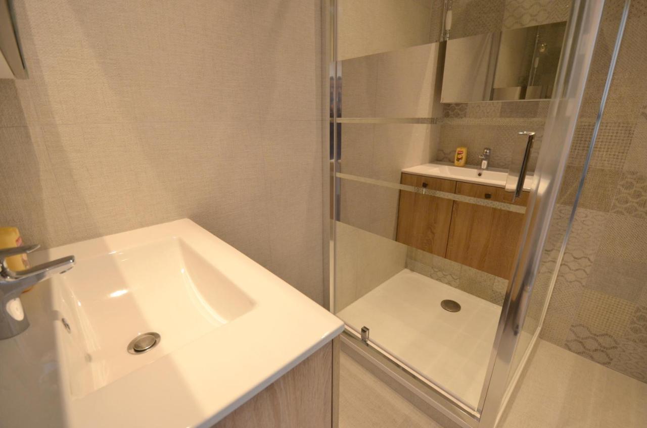 דירות אנסי Studio + Balcon + Parking - Ultra Centre מראה חיצוני תמונה