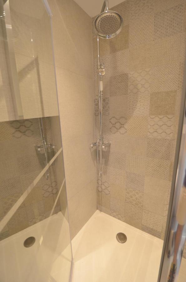 דירות אנסי Studio + Balcon + Parking - Ultra Centre מראה חיצוני תמונה